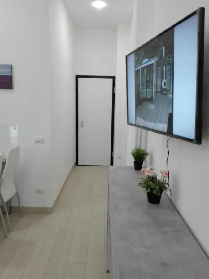 Rogoredo Milan Apartments 0*,